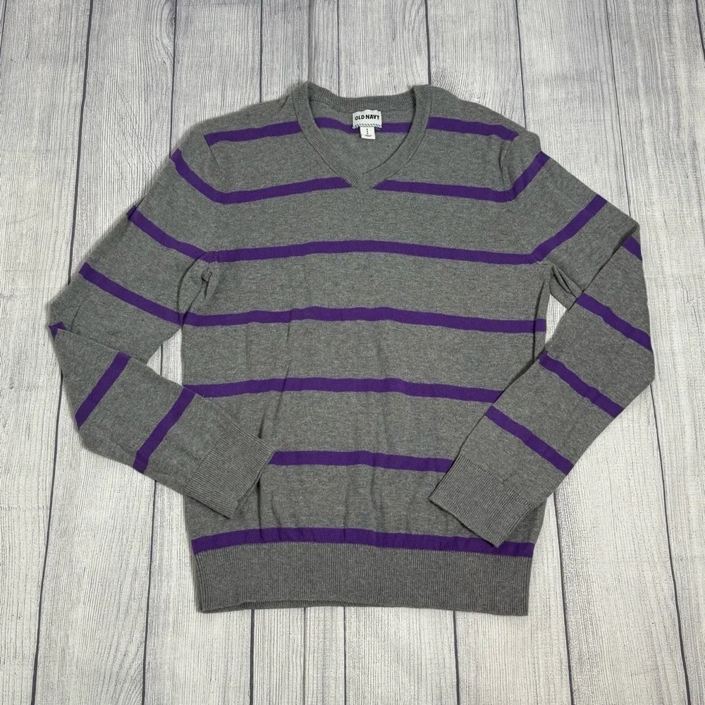 Old Navy boys Gray & Purple Striped V-Neck Sweater Size S 100% Cotton